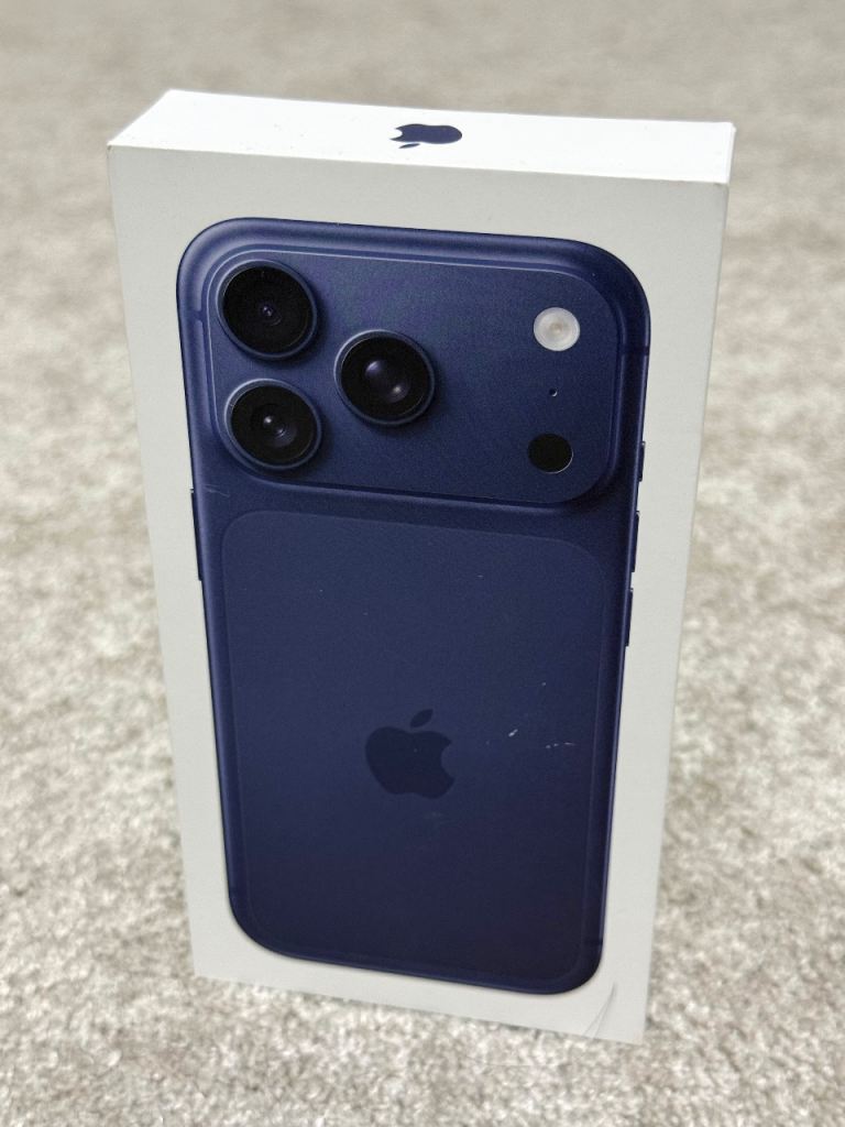 iPhone 17 Pro 1TB Deep Blue, Brand New in Sealed Unopened Box 1 Year Apple Warranty, rrp £1499