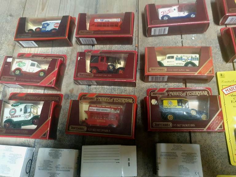 Job Lot Collectable Cars Vans Buses etc 