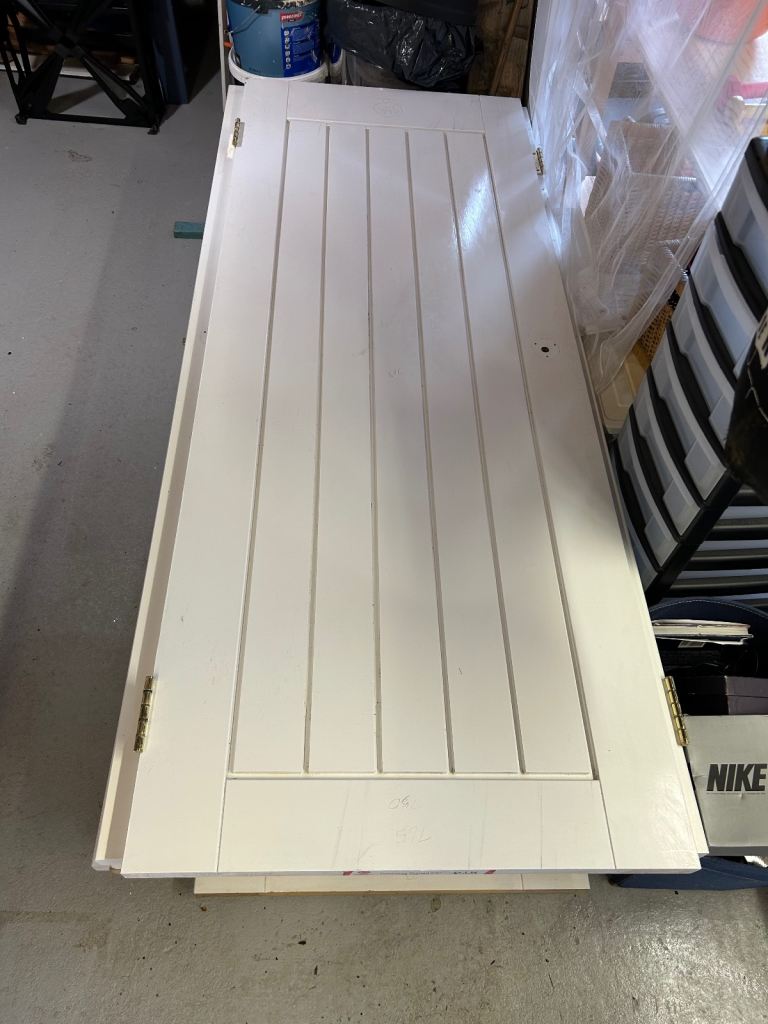 Nine White Internal Doors ( Howdens Dordogne Range)