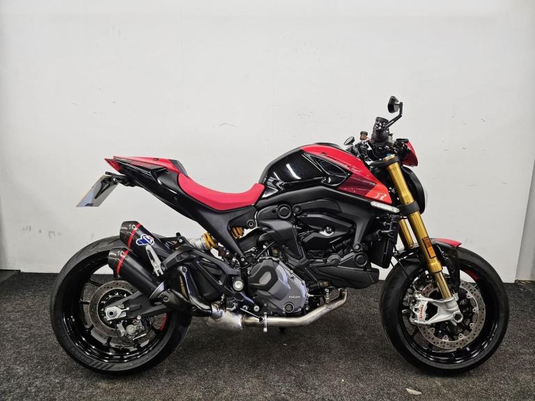 DUCATI MONSTER SP ** ONE OWNER - LOW MILEAGE - TERMIGNONI EXHAUST **