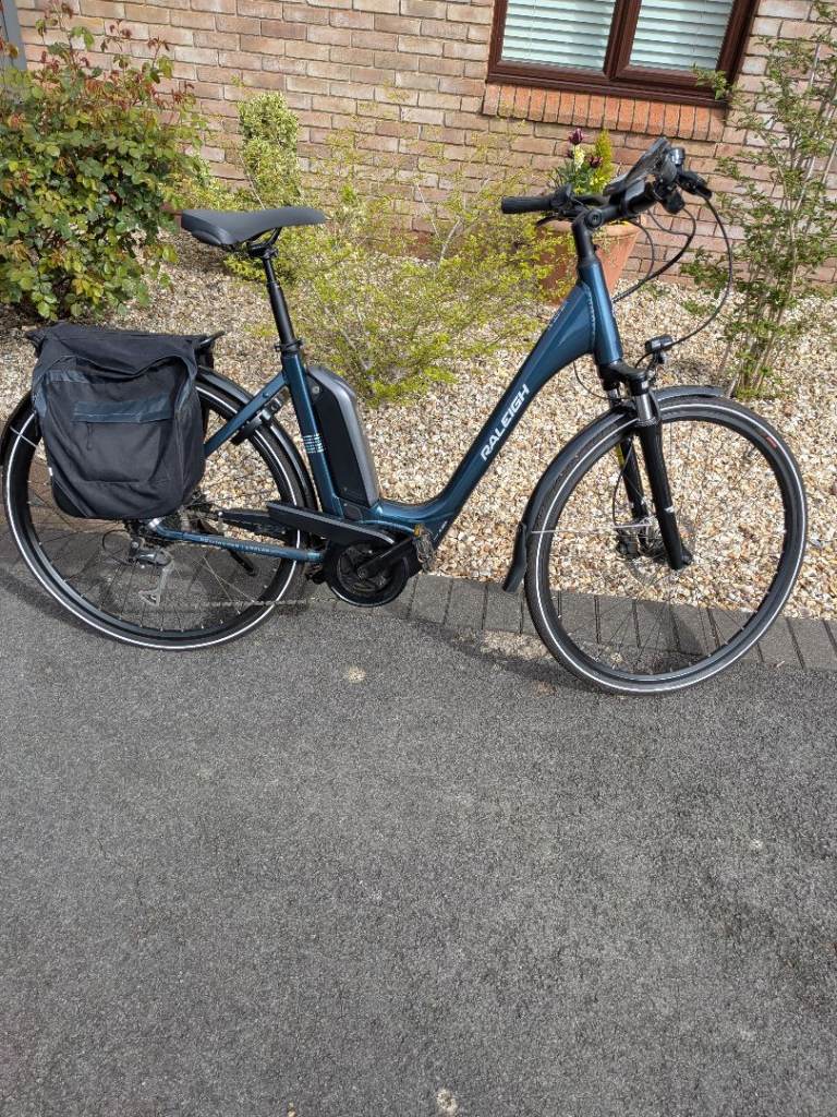 Raleigh Motus Electric bike