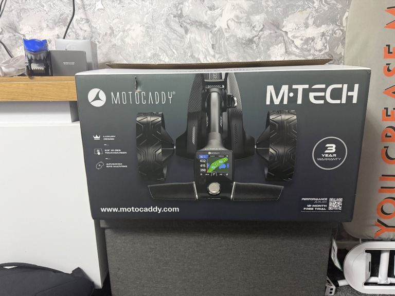 Motocaddy mtech gps electric trolley 