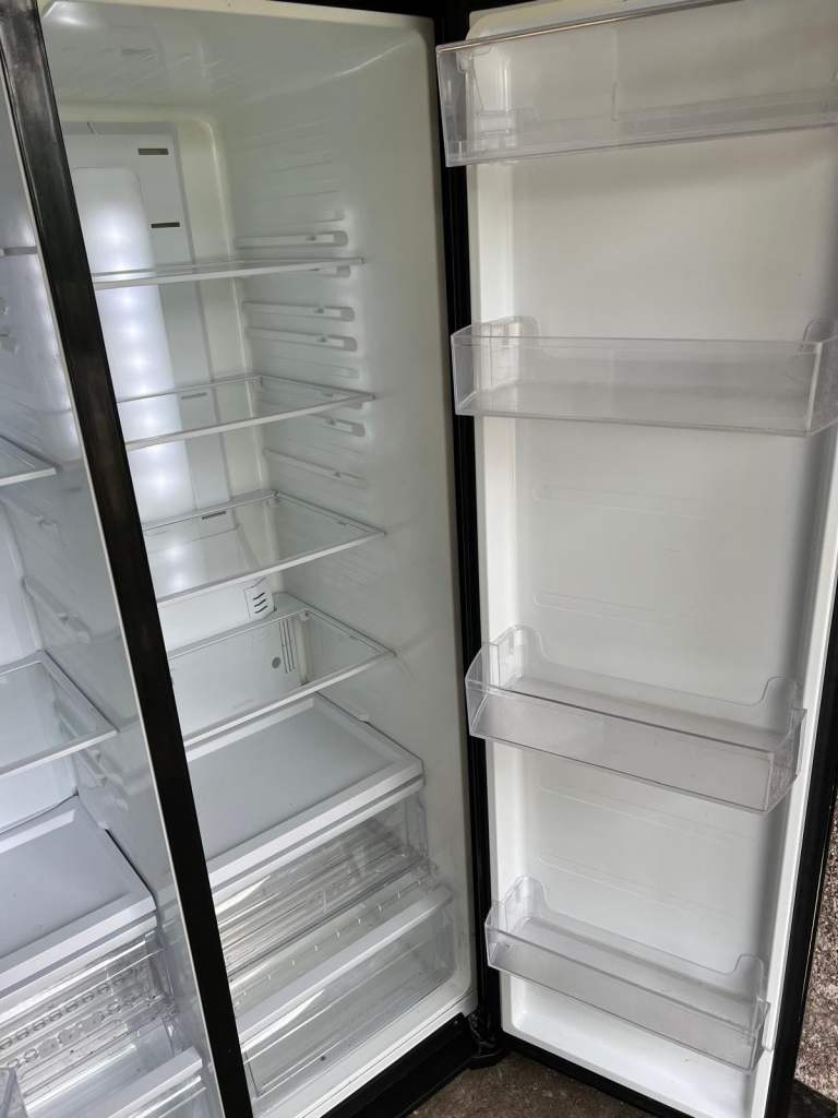 Samsung American Fridge Freezer Delivery Available 
