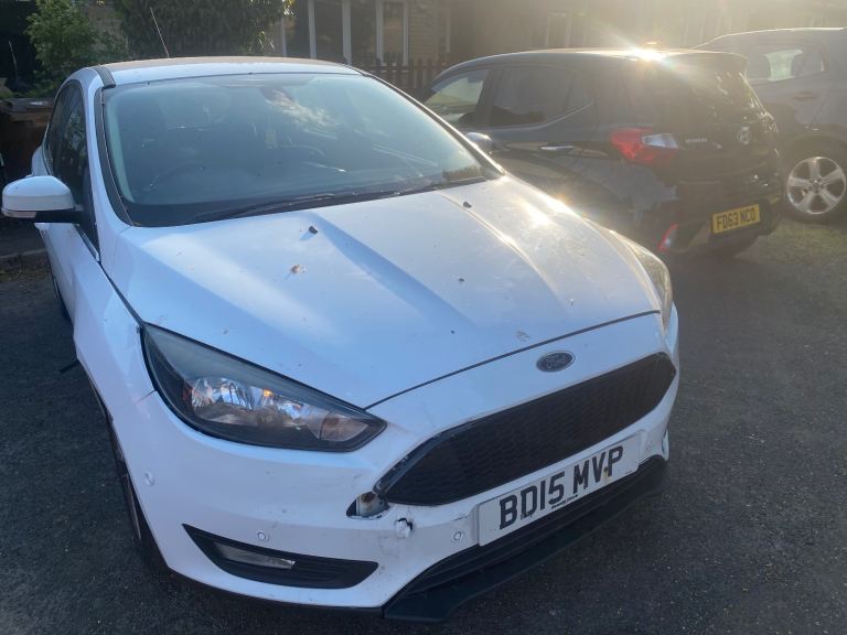 Ford, FOCUS, Hatchback, 2015, Manual, 999 (cc), 5 doors