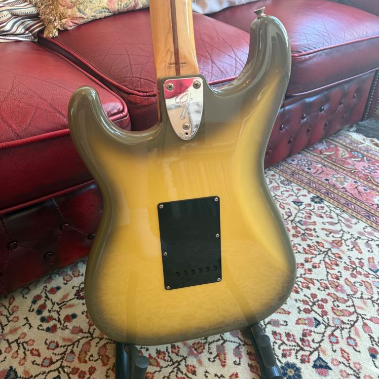 Fender Stratocaster Electric Guitar Crafted in Japan 2003 - Antigua - 1 of 400 Made