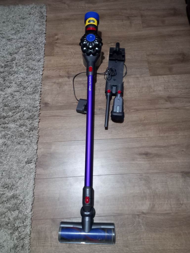 image for Dyson v7 handheld cordless hoover (sorry no delivery 
