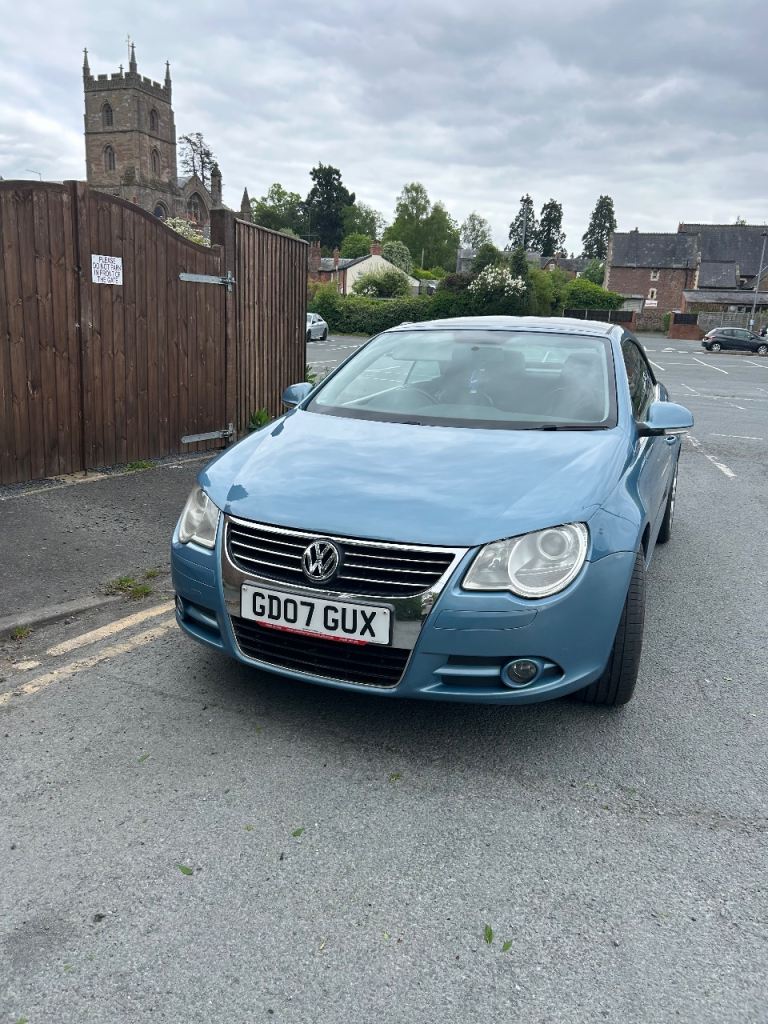 Volkswagen EOS 