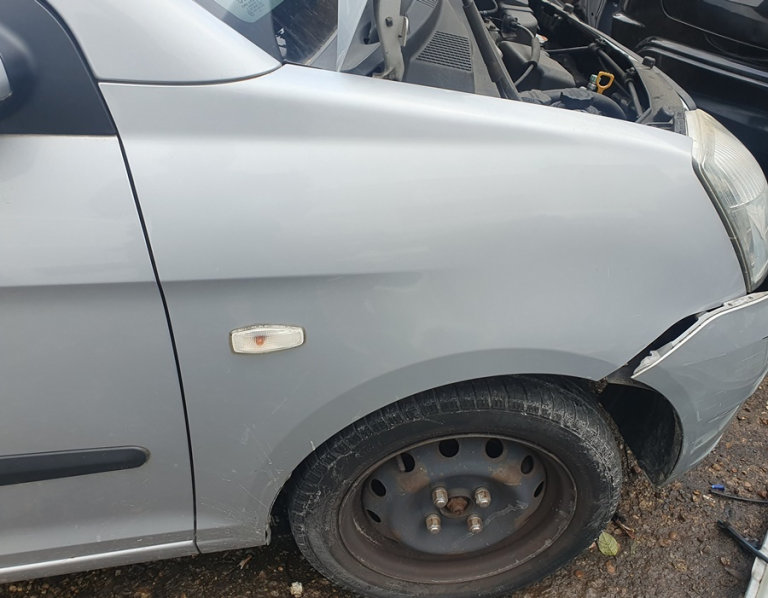 Kia Picanto Driver Side Front Wing Fender Silver 2006