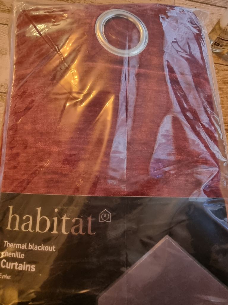 Habitat curtains