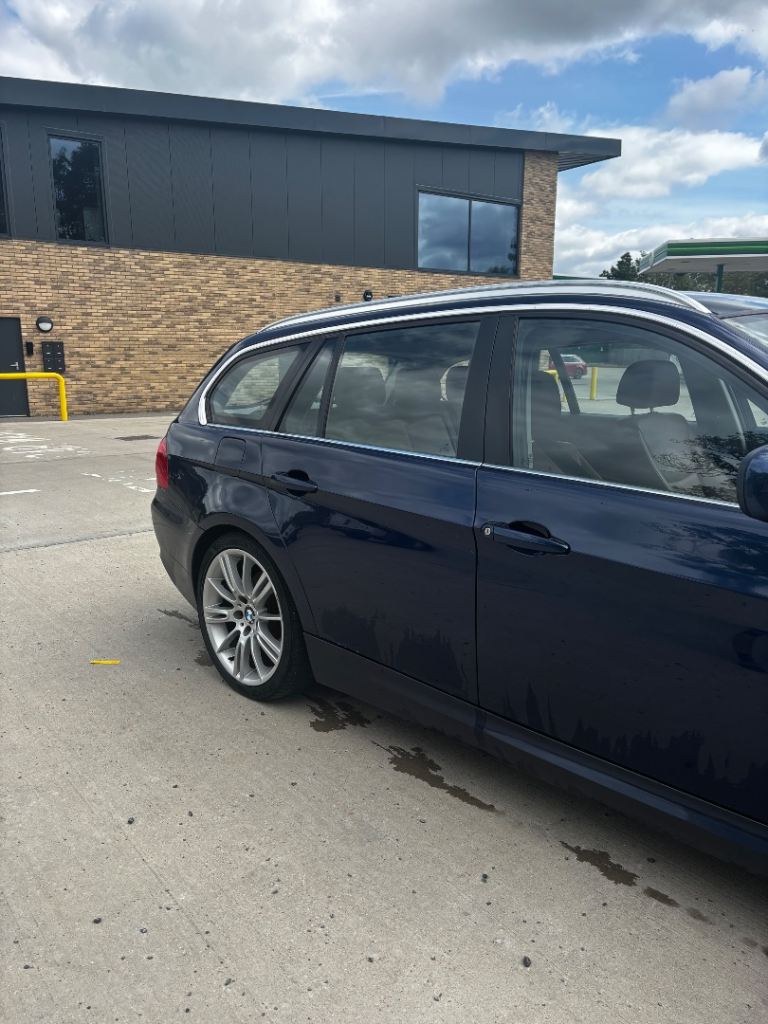 Car window tint 