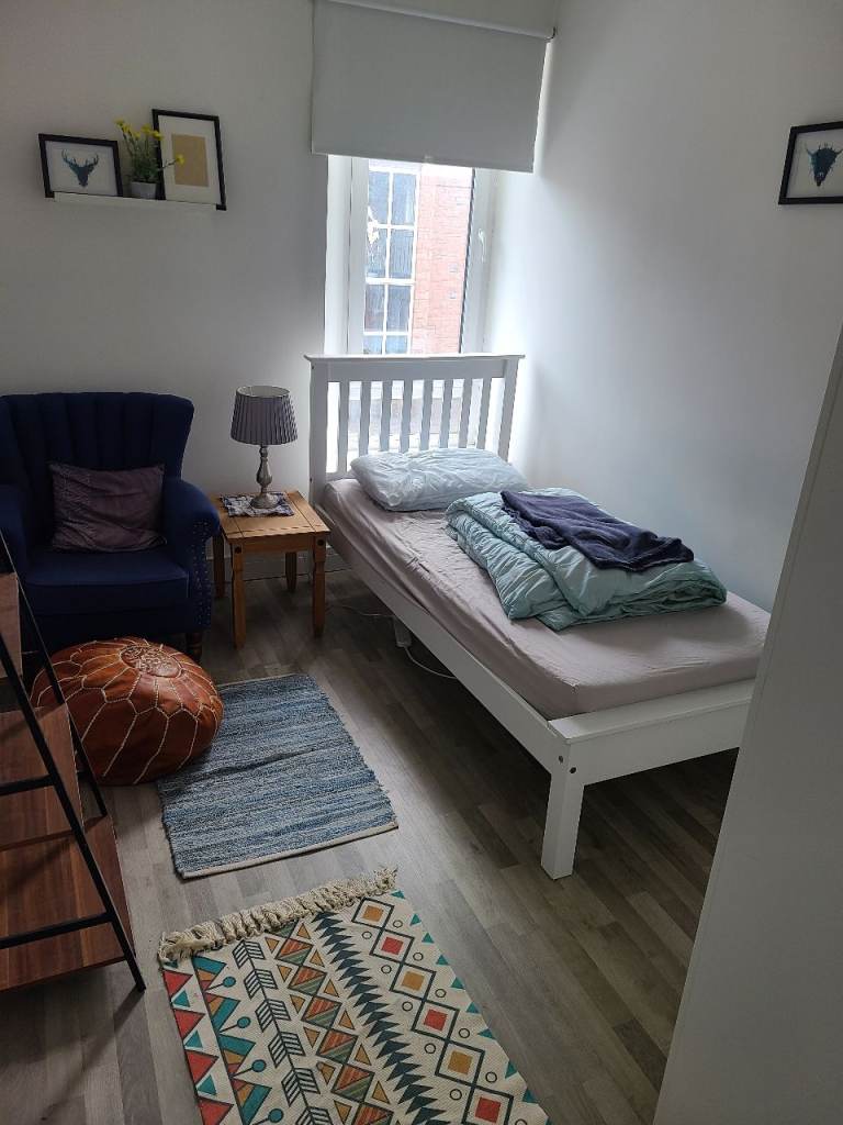 Arbroath Flat-share