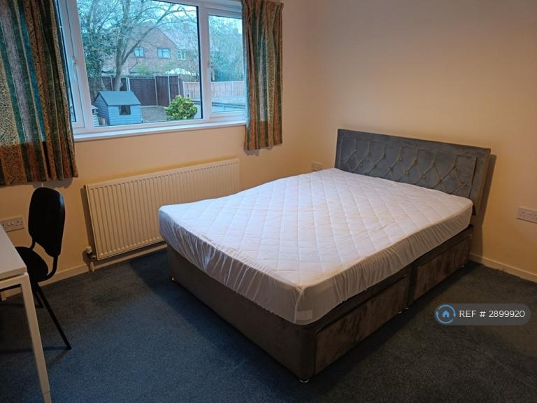 1 bedroom in Indells, Hatfield, AL10 (#2899920)