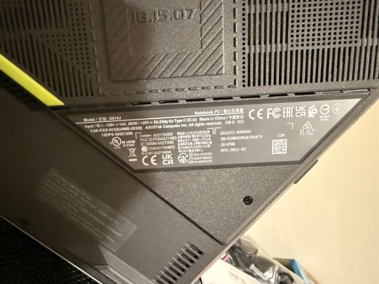 ASUS ROG Strix G16 (G614JI)