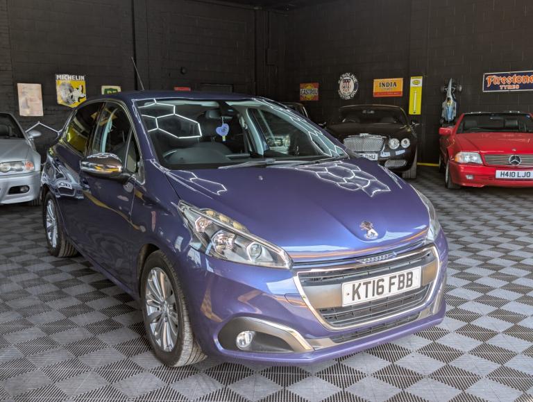 2016 Peugeot 208 1.6 BlueHDi 100 Allure 5dr [non Start Stop] HATCHBACK Diesel Manual