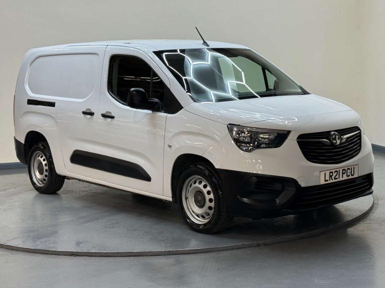 2021 Vauxhall Combo 1.5 Combo 2300 Dynamic TD Panel Van Diesel Manual