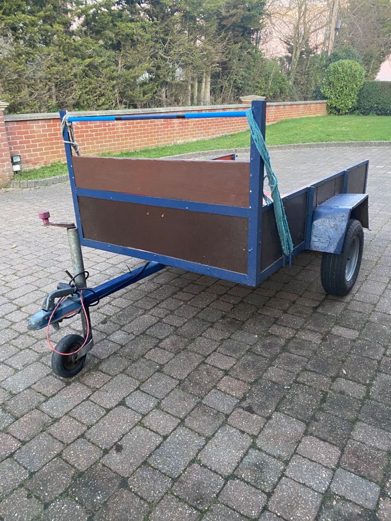Trailer 6x4. Great condition solid