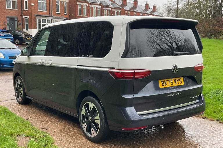 2025 Volkswagen Multivan 1.5 TSI eHybrid Style 5dr 4MOTION DSG People Carrier Hybrid Automatic