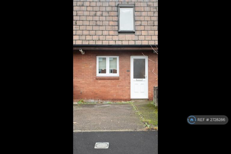 2 bedroom house in Tintern Close, London, SW19 (2 bed) (#2728286)