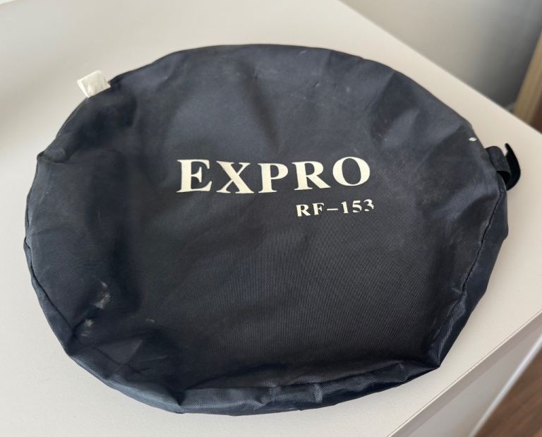 EXPRO RF-153 Gold/Silver Photography Reflector – Good Condition