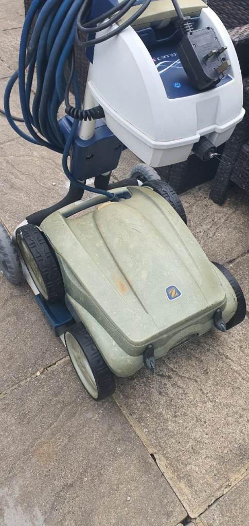 Zodiac Pool Cleaner with Caddy - Fair Condition