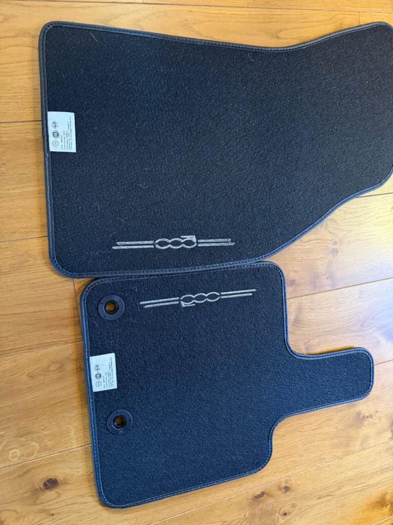 Fiat 500 car mats