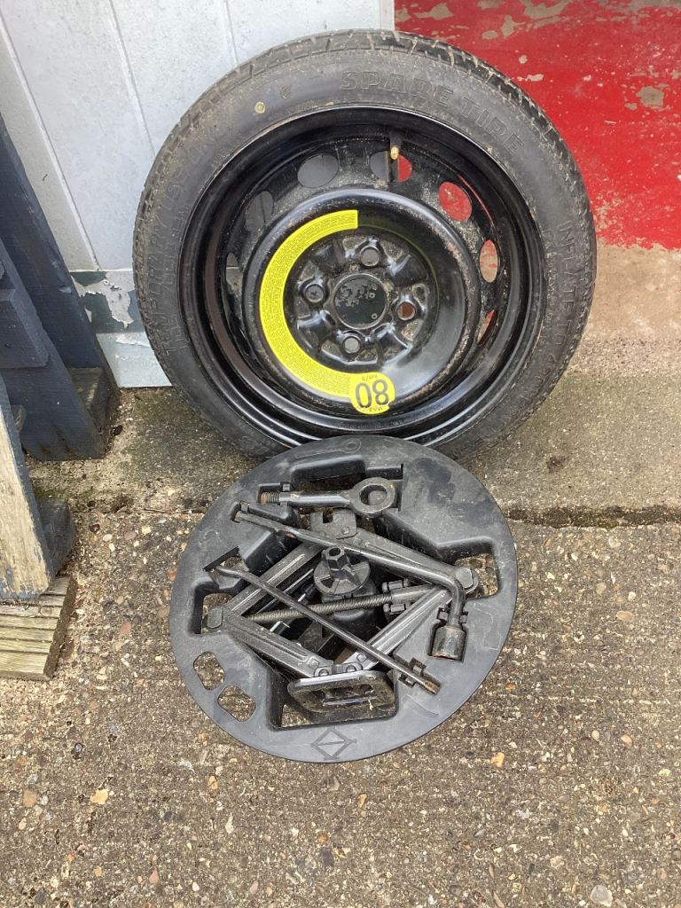 Kia Picanto spare wheel 