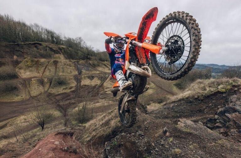 KTM 300 EXC 2027 MODEL, IN STOCK NOW. 