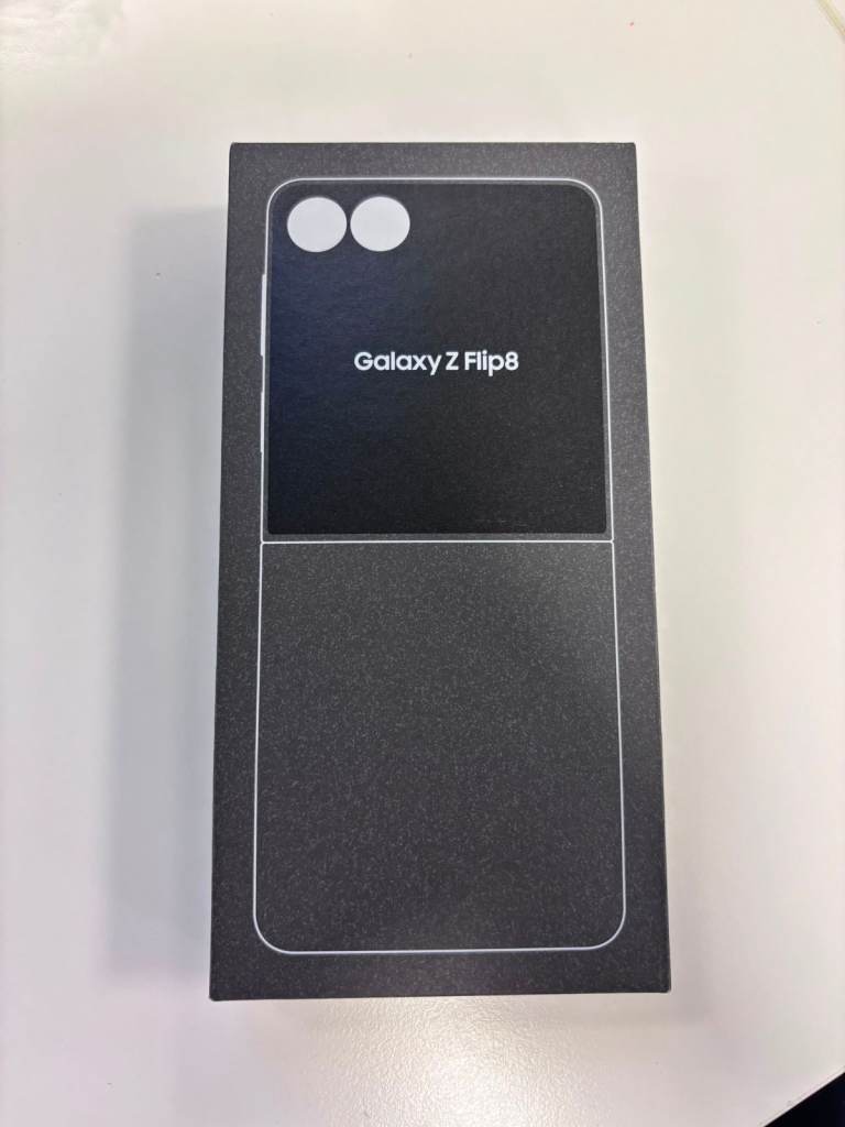 Samsung Galaxy Z Flip 8 5G – 512GB – Pink 