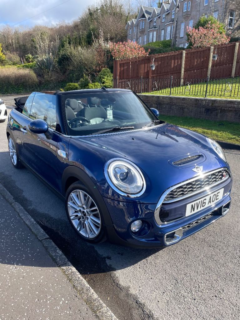 Mini, CONVERTIBLE, Convertible, 2016, Manual, 1998 (cc), 2 doors