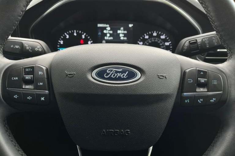 2022 Ford Focus 1.0 EcoBoost Active 5dr - 13.2 INCH DISPLAY, FRONT &amp; REAR SENSORS, CRUISE C H...