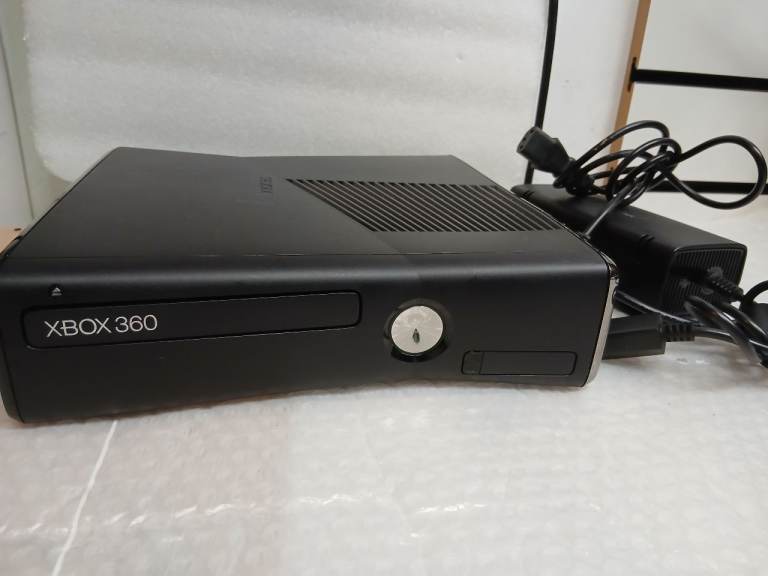 Xbox 360 Console S