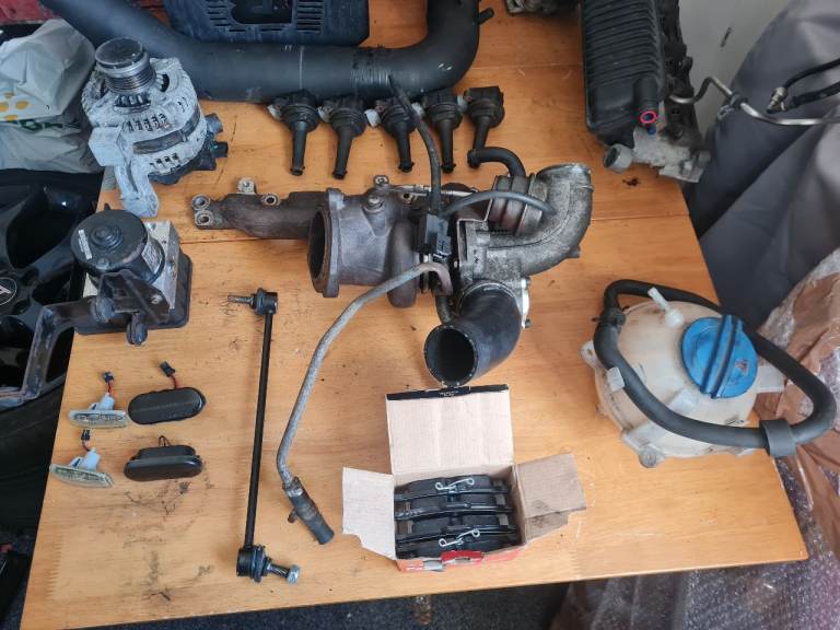 Ford focus mk2 st3 parts (good for various mk2 specs/various ford models)