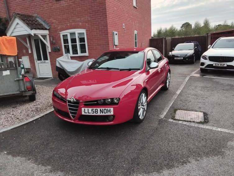 Alfa Romeo, 159, Saloon, 2008, Manual, 2198 (cc), 4 doors