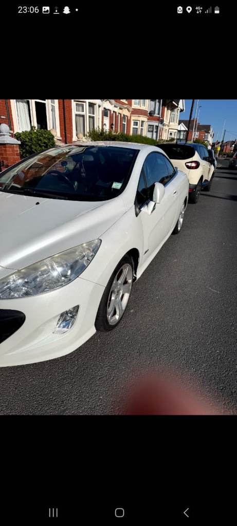 Peugeot, 308, Convertible, 2010, Manual, 1598 (cc), 2 doors