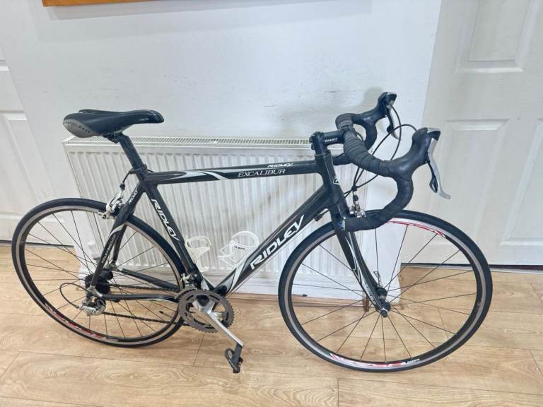 carbon Ridley excalibur road bike in good condition all fully working 