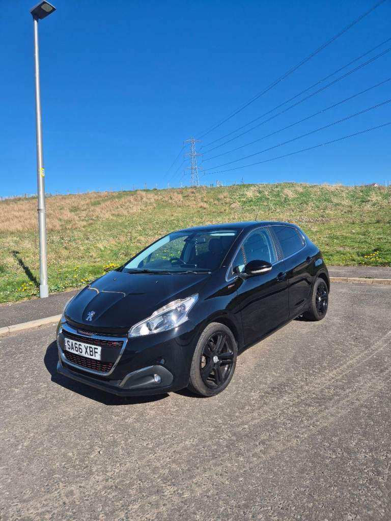 Peugeot, 208, Hatchback, 2016, Manual, 1560 (cc), 5 doors