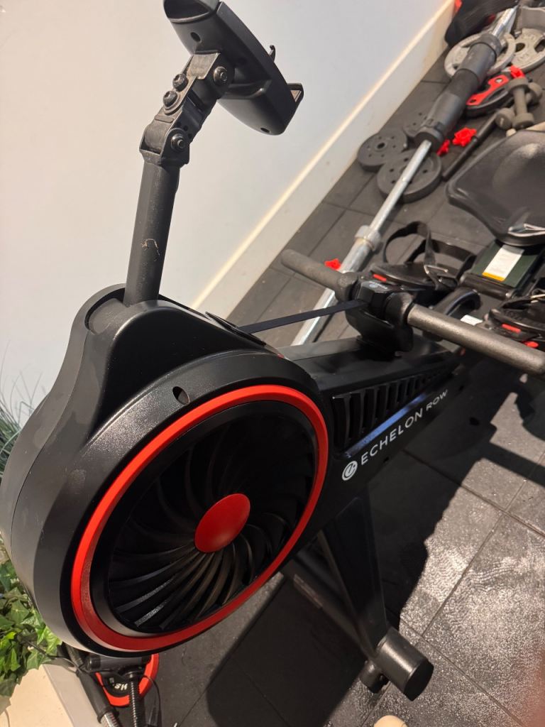 Echelon Smart Rower – Very Solid & Sturdy – No Subscription Needed – Excellent Condition