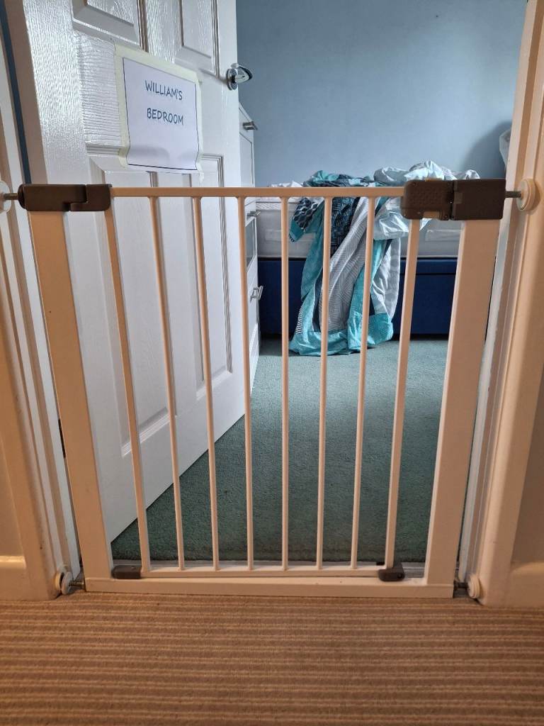 Stair gate