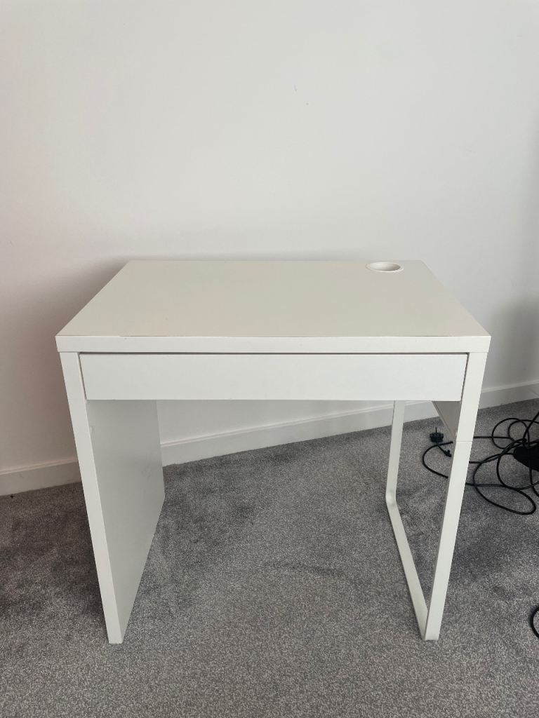 IKEA white desk 