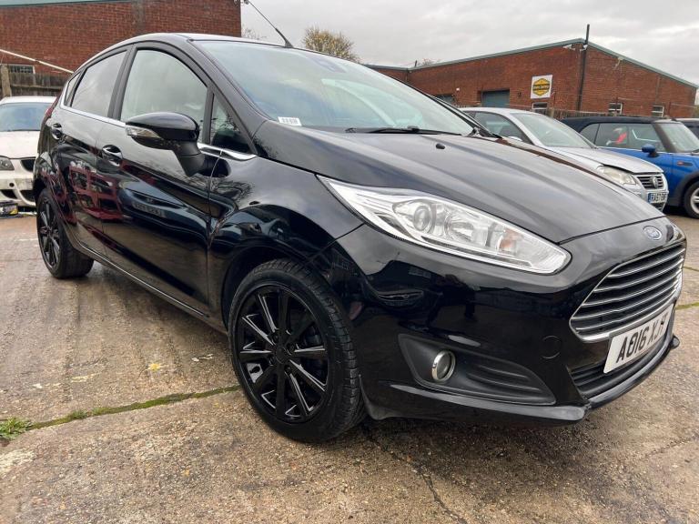 2016 Ford Fiesta 1.0 EcoBoost Titanium 5dr HATCHBACK PETROL Manual