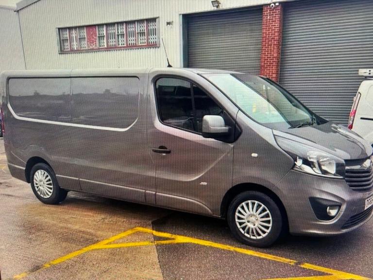 Vauxhall Vivaro 2900 L2H1 CDTI SPORTIVE + Best Colour +fsh +clean van