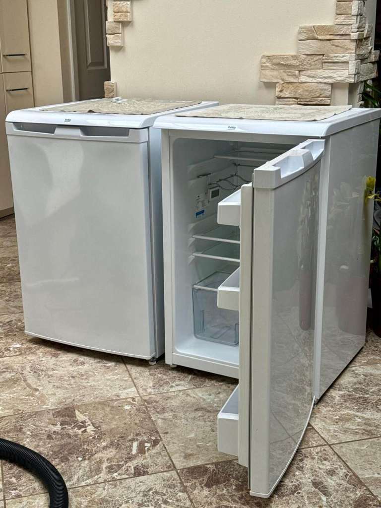 White Undercounter Fridge and Freezer BEKO - Good Condition