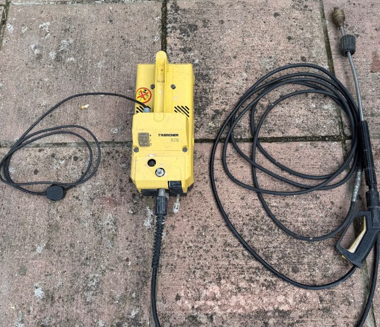 Karcher 570 pressure washer and lance