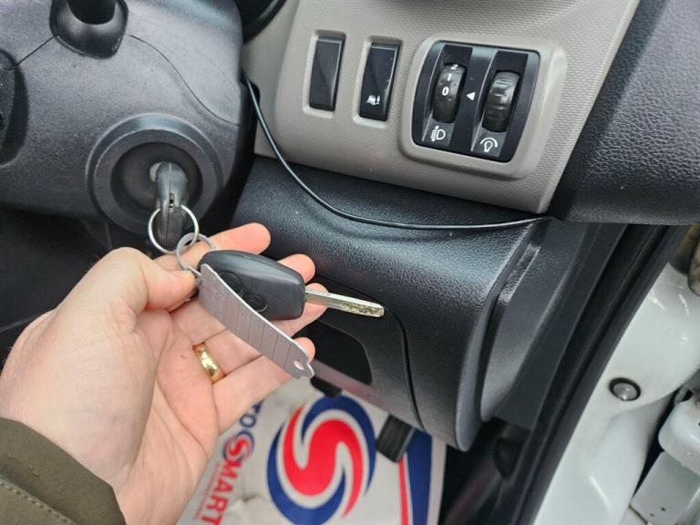 2017 Renault Trafic LH29 ENERGY dCi 125 High Roof Business Van PANEL VAN DIESEL Manual