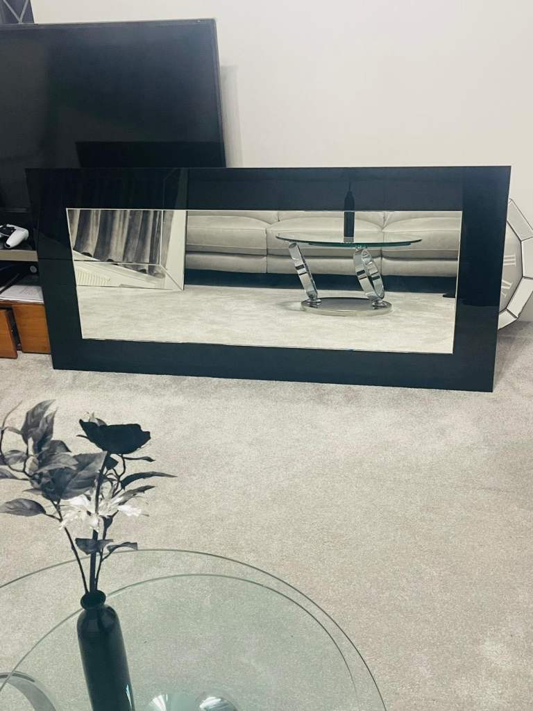 image for Amazing Mirror