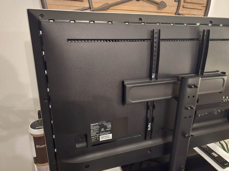 Philips 43PUS6754 43" Smart Ambilight 4K Ultra HD TV