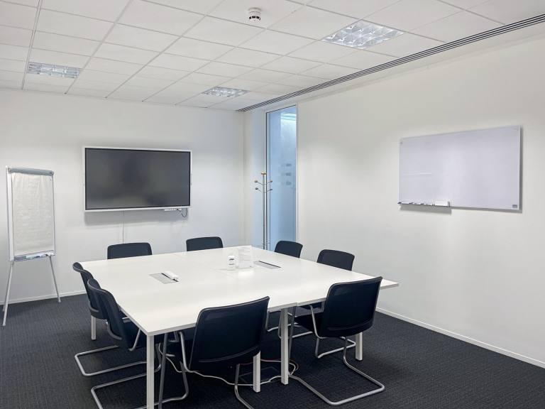 Bracknell - RG12 1WA \ Unreserved Private Office Access - Book by the Day