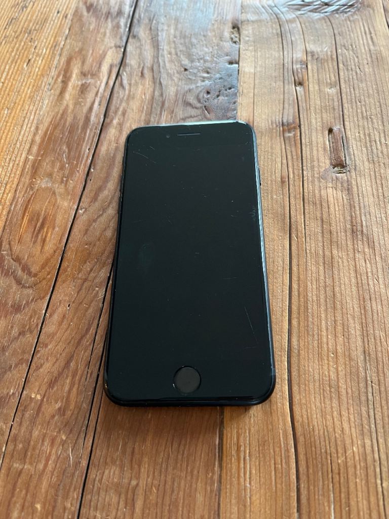 iPhone SE 2nd Generation 64GB Black