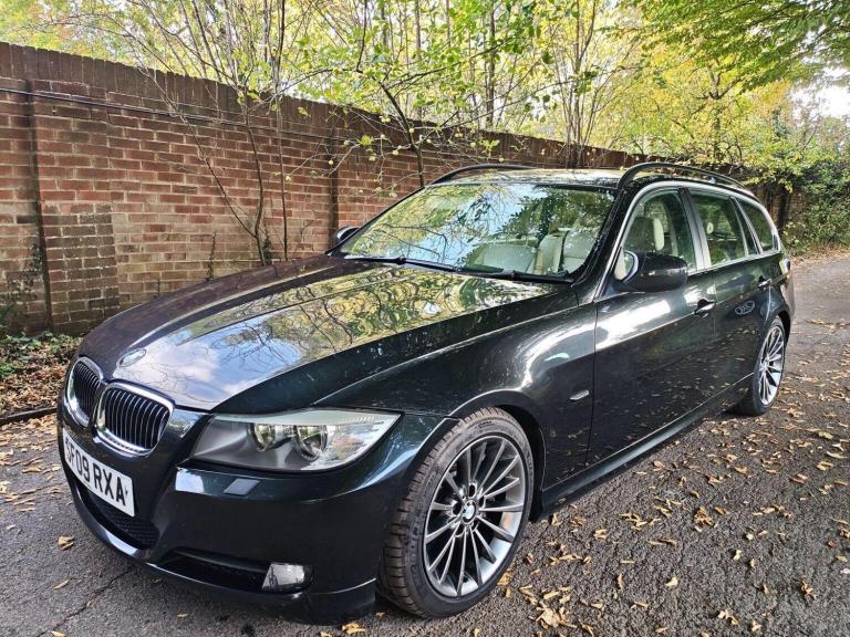 BMW 3 SERIES 3.0 330i SE Touring Steptronic Euro 4 5dr 2009