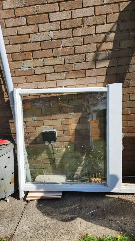 garage window/glass screen